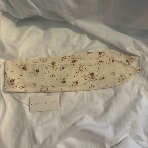 NWT Jamie Kay Organic Cotton Headband Sweet William Floral Natural - Picture 2 of 4